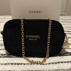 CHANEL VIP GIFT Black Crossbody Bag with Gold Chain